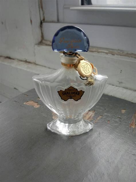 guerlain shalimar 80s bottle|vintage shalimar perfume bottle.